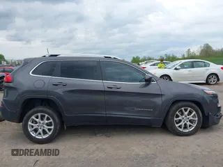 2018 Jeep Cherokee Latitude Plus с VIN 1C4PJLLB5JD510090, выставлен на аукционе IAAI как лот 42245508 с пробегом 69 618 миль миль и . История ставок и продаж доступна на DreamBid. Изображение 14.