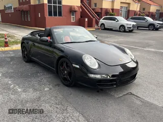 2006 Porsche 911 Carrera S z VIN WP0CB299X6S769168, wystawiony jako Copart lot #58441645 z przebiegiem 90 850 mil mil oraz Czysty tytuł • Clean title. Historia ofert i sprzedaży dostępna na DreamBid. Obrazek 1.