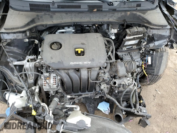2020 Hyundai Kona SE with VIN KM8K12AAXLU467704, listed as a Copart auction lot 46981715 with 0 mi miles and Salvage Title. Bid and sale history available at carsss.com. Image 12.