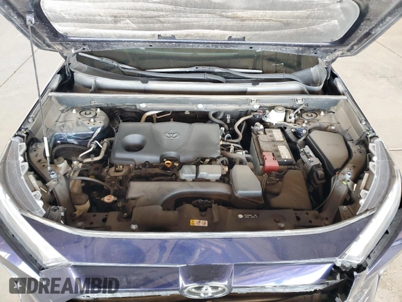2022 Toyota RAV4 XLE z VIN 2T3P1RFV1NW290805, wystawiony jako Copart lot #62831595 z przebiegiem 61 392 mil mil oraz Szkoda całkowita • Salvage title. Historia ofert i sprzedaży dostępna na DreamBid. Obrazek 12.