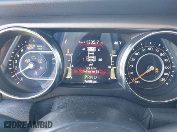 2021 Jeep Wrangler Unlimited Willys z VIN 1C4HJXDN3MW525460, wystawiony jako IAAI lot #41770265 z przebiegiem 76 480 mil mil oraz . Historia ofert i sprzedaży dostępna na DreamBid. Obrazek 7.
