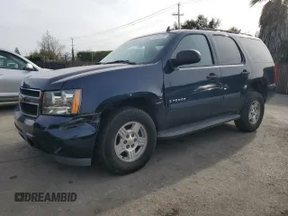 2008 Chevrolet Tahoe LS z VIN 1GNFC13CX8R123395, wystawiony jako Copart lot #45753205 z przebiegiem 250 402 mil mil oraz Czysty tytuł • Clean title. Historia ofert i sprzedaży dostępna na DreamBid. Obrazek 1.