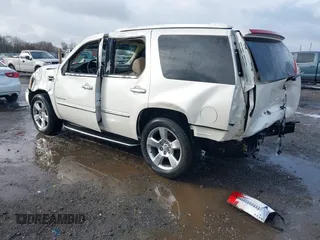 2007 Cadillac Escalade z VIN 1GYFK63837R139628, wystawiony jako IAAI lot #41108201 z przebiegiem 243 847 mil mil oraz . Historia ofert i sprzedaży dostępna na DreamBid. Obrazek 3.