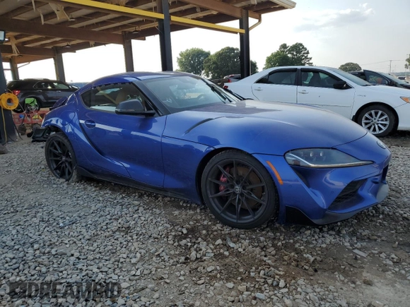 2024 Toyota Supra 3.0 with VIN WZ1DB0G04RW067620, listed as a Copart auction lot 59895735 with 8,983 mi miles and Salvage title. Bid and sale history available at DreamBid. Image 4.