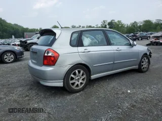 2005 Kia Spectra z VIN KNAFE162755170129, wystawiony jako Copart lot #60217065 z przebiegiem 94 458 mil mil oraz Szkoda całkowita • Salvage title. Historia ofert i sprzedaży dostępna na DreamBid. Obrazek 3.