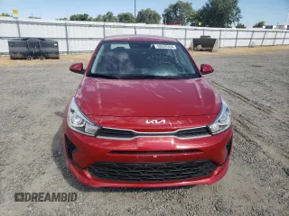 2022 Kia Rio S with VIN 3KPA24ADXNE441723, listed as a Copart auction lot 60520334 with 37,901 mi miles and Salvage Title. Bid and sale history available at carsss.com. Image 5.