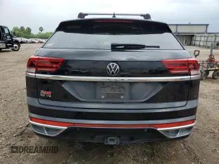 2021 Volkswagen Atlas SE with VIN 1V2PE2CA4MC208319, listed as a Copart auction lot 52038335 with 58,322 mi miles and Salvage title. Bid and sale history available at DreamBid. Image 6.