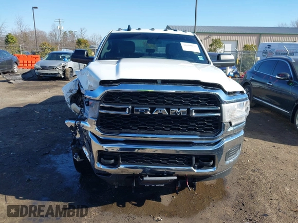 2022 Ram 2500 Tradesman with VIN 3C6UR5CJ5NG367849, listed as a IAAI auction lot 41680816 with 30,883 mi miles. Bid and sale history available at carsss.com. Image 12.