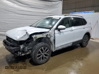 2018 Volkswagen Tiguan SEL with VIN 3VV2B7AX9JM197161, listed as a Copart auction lot 59836195 with 111,195 mi miles and Salvage title. Bid and sale history available at DreamBid. Image 1.