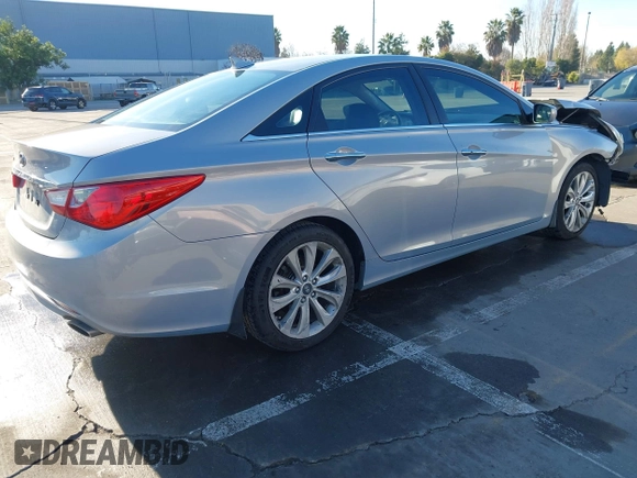 2011 Hyundai Sonata Limited with VIN 5NPEC4AC4BH289581, listed as a IAAI auction lot 41243023 with 129,972 mi miles and . Bid and sale history available at DreamBid. Image 4.