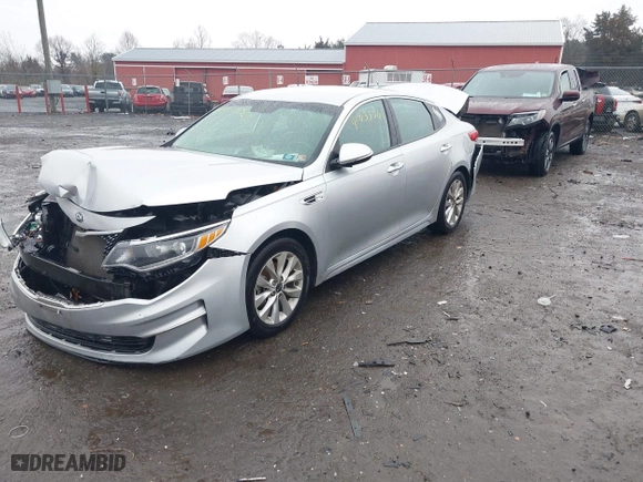 2017 Kia Optima EX with VIN 5XXGU4L37HG129248, listed as a IAAI auction lot 40833561 with 120,671 mi miles. Bid and sale history available at carsss.com. Image 2.