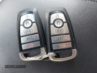 2020 Ford Edge Titanium z VIN 2FMPK4K98LBA76737, wystawiony jako IAAI lot #41981689 z przebiegiem 93 501 mil mil oraz . Historia ofert i sprzedaży dostępna na DreamBid. Obrazek 11.