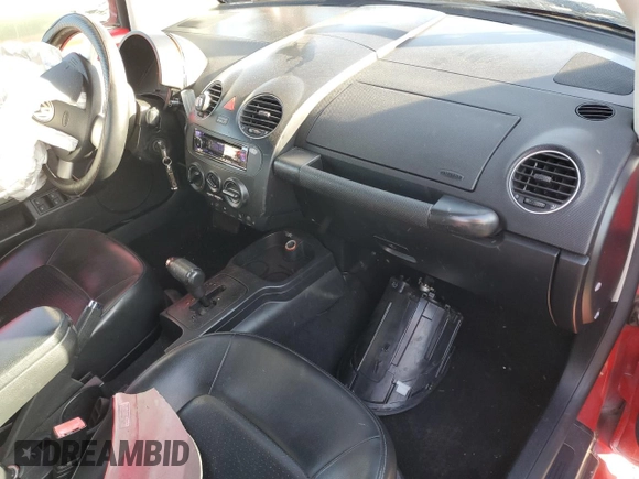 2007 Volkswagen Beetle with VIN 3VWRG31Y17M418628, listed as a Copart auction lot 81357264 with 154,808 mi miles and Salvage title. Bid and sale history available at DreamBid. Image 8.