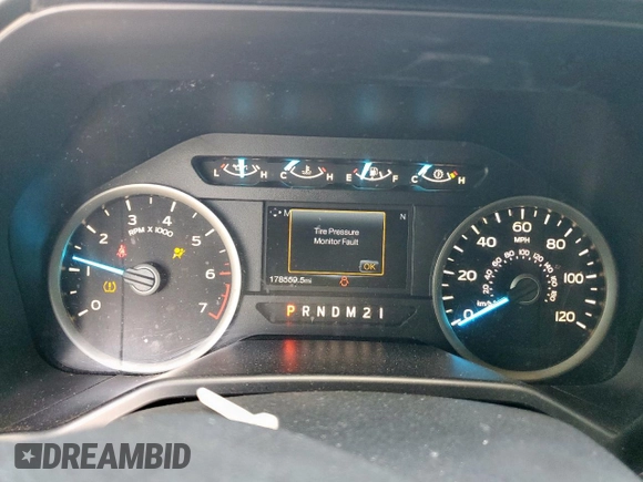 2016 Ford F-150 XL with VIN 1FTEW1CF5GKD21833, listed as a Copart auction lot 61985625 with 178,559 mi miles and Salvage title. Bid and sale history available at DreamBid. Image 9.