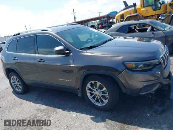 2019 Jeep Cherokee Latitude Plus z VIN 1C4PJLLB5KD184826, wystawiony jako IAAI lot #42321549 z przebiegiem 211 830 mil mil oraz . Historia ofert i sprzedaży dostępna na DreamBid. Obrazek 13.