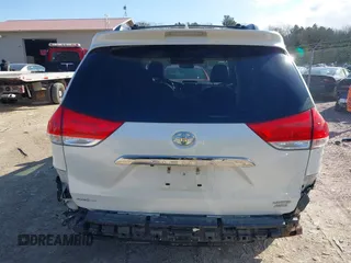 2014 Toyota Sienna Ltd with VIN 5TDDK3DC0ES090160, listed as a IAAI auction lot 41763998 with 160,508 mi miles. Bid and sale history available at carsss.com. Image 16.