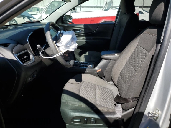 2018 Chevrolet Equinox LT with VIN 2GNAXSEV7J6266373, listed as a Copart auction lot 58294824 with 100,038 mi miles and Salvage Title. Bid and sale history available at carsss.com. Image 7.