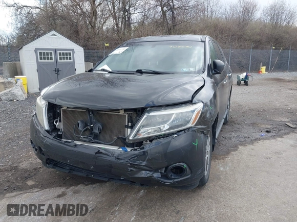 2014 Nissan Pathfinder SV with VIN 5N1AR2MM4EC708630, listed as a IAAI auction lot 41893720 with 129,985 mi miles. Bid and sale history available at carsss.com. Image 6.