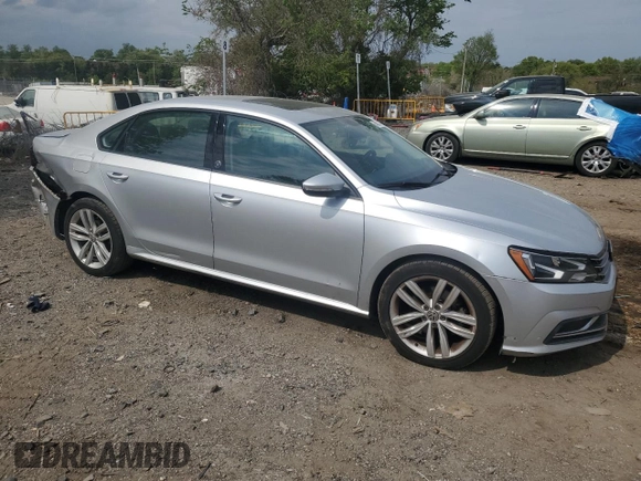 2019 Volkswagen Passat Wolfsburg Edition z VIN 1VWLA7A38KC011998, wystawiony jako Copart lot #54525115 z przebiegiem 45 529 mil mil oraz Szkoda całkowita • Salvage title. Historia ofert i sprzedaży dostępna na DreamBid. Obrazek 4.