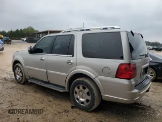 2006 Lincoln Navigator Luxury with VIN 5LMFU27516LJ14665, listed as a Copart auction lot 81501094 with 177,122 mi miles and Salvage Title. Bid and sale history available at carsss.com. Image 2.