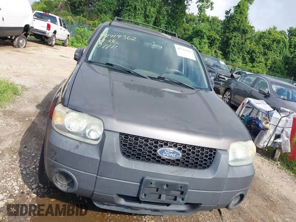2006 Ford Escape XLT with VIN 1FMCU93106KA37648, listed as a IAAI auction lot 42719362 with 184,321 mi miles and . Bid and sale history available at DreamBid. Image 6.