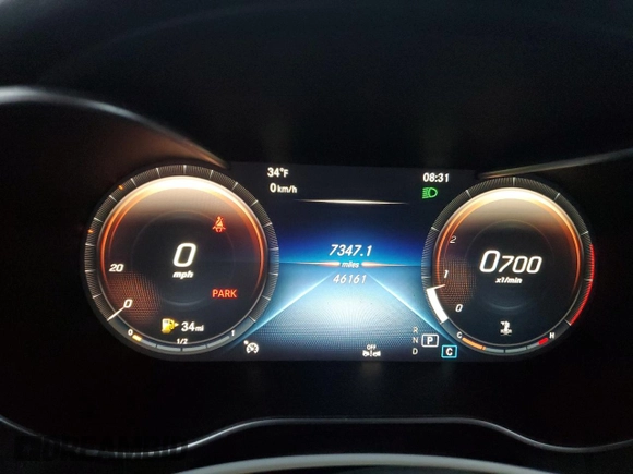 2020 Mercedes-Benz GLC 300 with VIN W1N0G8DBXLF817086, listed as a Copart auction lot 84672224 with 46,161 mi miles and Salvage title. Bid and sale history available at DreamBid. Image 9.