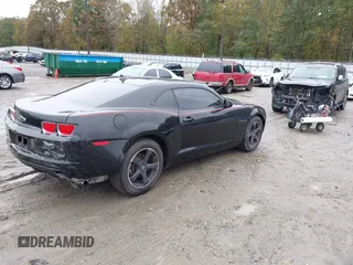2011 Chevrolet Camaro 2LS с VIN 2G1FA1ED3B9165616, выставлен на аукционе IAAI как лот 40864625 с пробегом 145 035 миль миль и . История ставок и продаж доступна на DreamBid. Изображение 4.