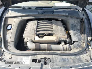 2010 Porsche Cayenne с VIN WP1AA2AP4ALA06259, выставлен на аукционе IAAI как лот 42185601 с пробегом 112 924 миль миль и . История ставок и продаж доступна на DreamBid. Изображение 10.
