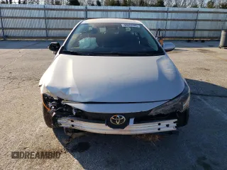 2024 Toyota Corolla LE with VIN 5YFB4MDE3RP174190, listed as a Copart auction lot 50553385 with 5,857 mi miles and Salvage Title. Bid and sale history available at carsss.com. Image 5.