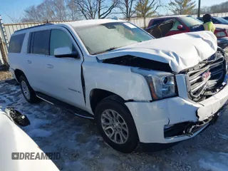 2017 GMC Yukon XL SLT with VIN 1GKS2GKC6HR117581, listed as a IAAI auction lot 41381380 with 119,184 mi miles. Bid and sale history available at carsss.com. Image 1.