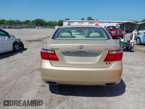 2007 Lexus LS 460 z VIN JTHBL46F875040163, wystawiony jako IAAI lot #42002411 z przebiegiem 145 247 mil mil oraz . Historia ofert i sprzedaży dostępna na DreamBid. Obrazek 16.
