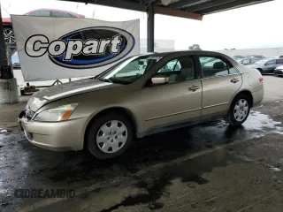 2003 Honda Accord LX with VIN 1HGCM66323A100428, listed as a Copart auction lot 65621075 with 221,315 mi miles and Salvage title. Bid and sale history available at DreamBid. Image 1.