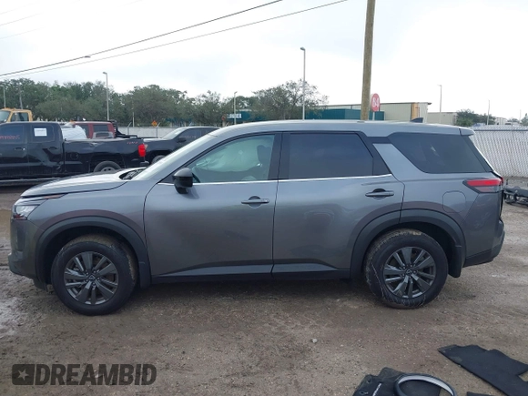 2024 Nissan Pathfinder S with VIN 5N1DR3AAXRC273423, listed as a IAAI auction lot 41210916 with 9,831 mi miles and . Bid and sale history available at DreamBid. Image 14.