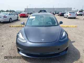2023 Tesla Model 3 z VIN 5YJ3E1EAXPF414646, wystawiony jako IAAI lot #39514743 z przebiegiem 10 529 mil mil oraz . Historia ofert i sprzedaży dostępna na DreamBid. Obrazek 12.