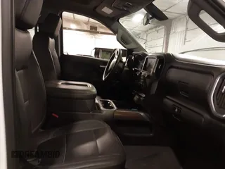 2021 Chevrolet Silverado 1500 LT Trail Boss with VIN 1GCPYFEL2MZ177616, listed as a IAAI auction lot 41941422 with 52,180 mi miles and . Bid and sale history available at DreamBid. Image 5.