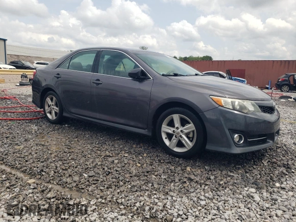 2014 Toyota Camry L with VIN 4T1BF1FK5EU756912, listed as a Copart auction lot 52815885 with 212,385 mi miles and Salvage Title. Bid and sale history available at DreamBid. Image 4.
