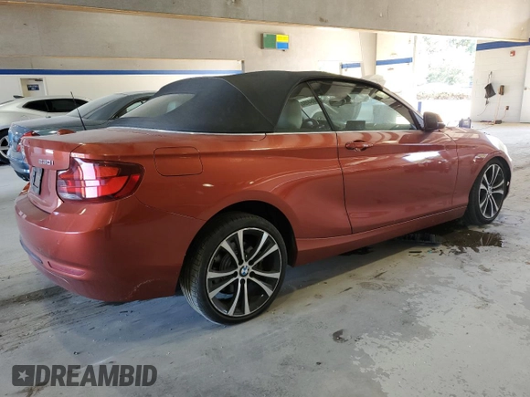 2020 BMW 2 Series 230i xDrive with VIN WBA2K1C09L7E19061, listed as a Copart auction lot 75654464 with 35,785 mi miles and Salvage Title. Bid and sale history available at carsss.com. Image 3.