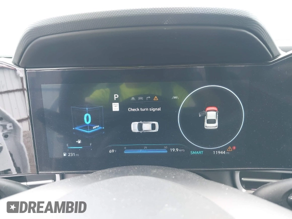2024 Hyundai Elantra SEL with VIN KMHLS4DG6RU696600, listed as a IAAI auction lot 42421377 with 11,944 mi miles and . Bid and sale history available at DreamBid. Image 7.