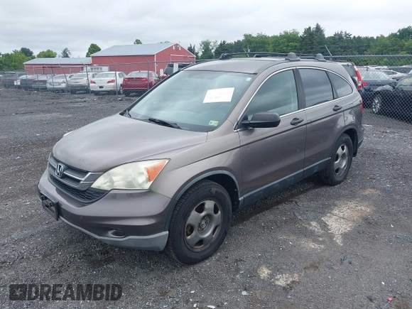 2010 Honda CR-V LX z VIN 5J6RE4H35AL097821, wystawiony jako IAAI lot #42526559 z przebiegiem 132 154 mil mil oraz . Historia ofert i sprzedaży dostępna na DreamBid. Obrazek 2.