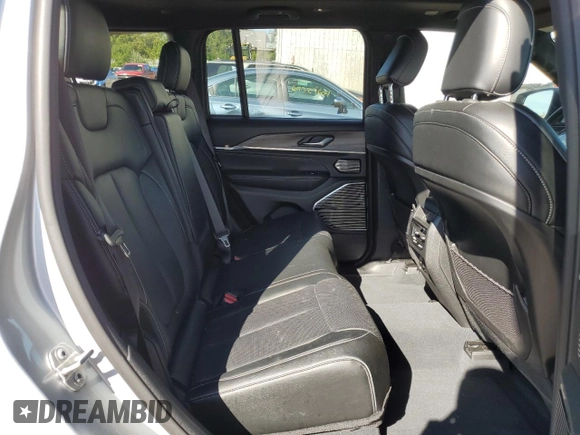 2022 Jeep Grand Cherokee Overland with VIN 1C4RJYD64N8756960, listed as a Copart auction lot 69174624 with 23,249 mi miles and Salvage title. Bid and sale history available at DreamBid. Image 12.