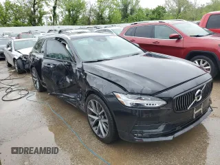 2020 Volvo V90 with VIN YV1A22VL5L1128028, listed as a Copart auction lot 53423874 with 47,745 mi miles and Salvage title. Bid and sale history available at DreamBid. Image 4.