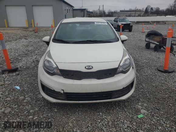 2017 Kia Rio LX z VIN KNADM4A33H6035742, wystawiony jako Copart lot #44418725 z przebiegiem 146 189 mil mil oraz Tytuł czysty. Historia ofert i sprzedaży dostępna na DreamBid. Obrazek 5.