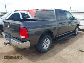 2021 Ram 1500 Tradesman z VIN 3C6RR6KG9MG563230, wystawiony jako IAAI lot #41905688 z przebiegiem 81 143 mil mil oraz . Historia ofert i sprzedaży dostępna na DreamBid. Obrazek 4.