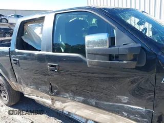 2011 Ford F-150 Lariat with VIN 1FTFW1E64BFA33904, listed as a IAAI auction lot 41665400 with 122,139 mi miles. Bid and sale history available at carsss.com. Image 14.