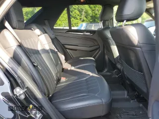 2019 Mercedes-Benz GLE 400 with VIN 4JGDA5GB4KB205696, listed as a Copart auction lot 60955785 with 107,027 mi miles and Salvage title. Bid and sale history available at DreamBid. Image 11.