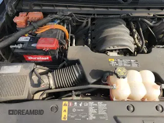 2018 Chevrolet Silverado 1500 LT z VIN 3GCUCRER0JG221373, wystawiony jako Copart lot #70875145 z przebiegiem 92 235 mil mil oraz Szkoda całkowita • Salvage title. Historia ofert i sprzedaży dostępna na DreamBid. Obrazek 15.