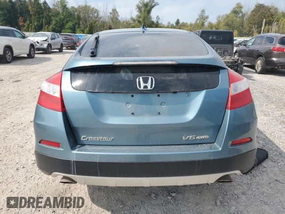 2014 Honda Crosstour EX-L with VIN 5J6TF2H59EL000473, listed as a Copart auction lot 71684294 with 151,472 mi miles and Salvage Title. Bid and sale history available at carsss.com. Image 6.