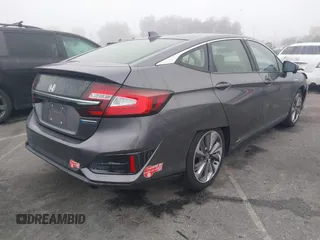 2018 Honda Clarity z VIN JHMZC5F15JC009223, wystawiony jako IAAI lot #41626369 z przebiegiem 46 014 mil mil oraz . Historia ofert i sprzedaży dostępna na DreamBid. Obrazek 4.