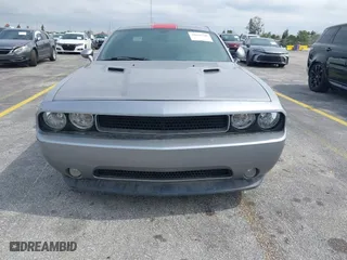 2013 Dodge Challenger SXT with VIN 2C3CDYAG7DH611273, listed as a IAAI auction lot 41638740 with 1 mi miles. Bid and sale history available at carsss.com. Image 12.