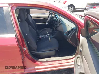 2014 Chrysler 200 Touring with VIN 1C3CCBBB7EN128927, listed as a IAAI auction lot 42313892 with 154,261 mi miles and . Bid and sale history available at DreamBid. Image 5.